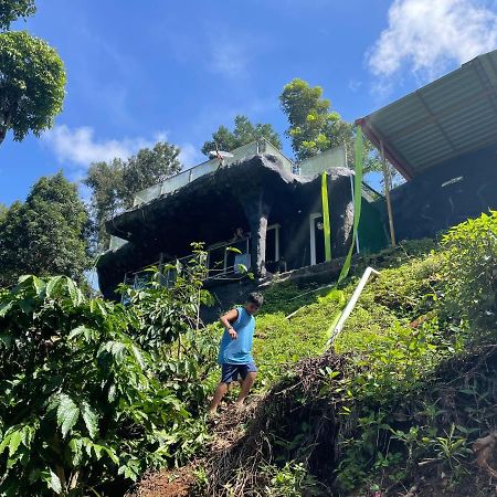Rai'S Coorg Cave House Villa มาดิเครี ภายนอก รูปภาพ