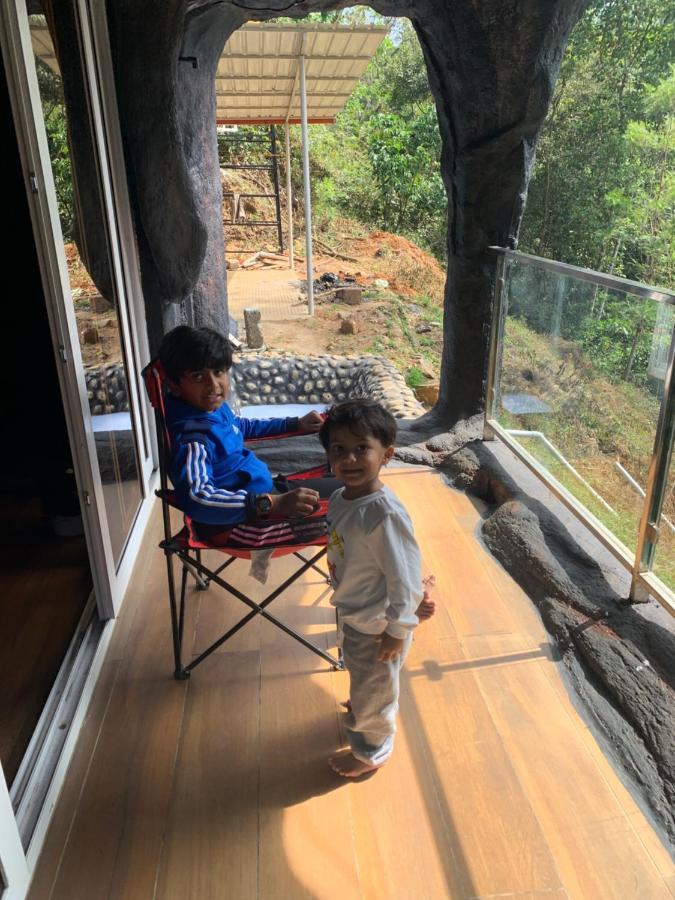 Rai'S Coorg Cave House Villa มาดิเครี ภายนอก รูปภาพ